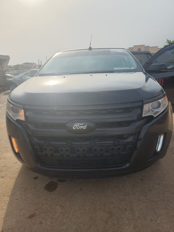Thumbnail 2 of 2012 Ford Edge